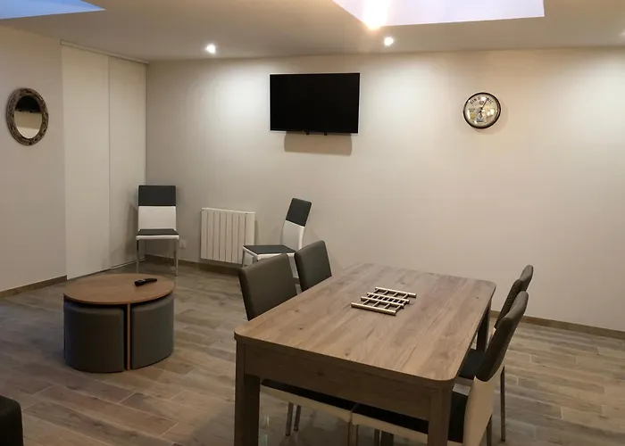 Proximite Saint Lo Apartament